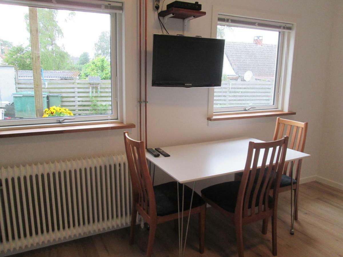 Hos Tina Bed & Breakfast Roskilde Dış mekan fotoğraf